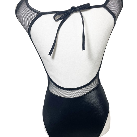 Blackmilk sweat heart mesh fish neck high neck open back bodysuit - Picture 2 of 9